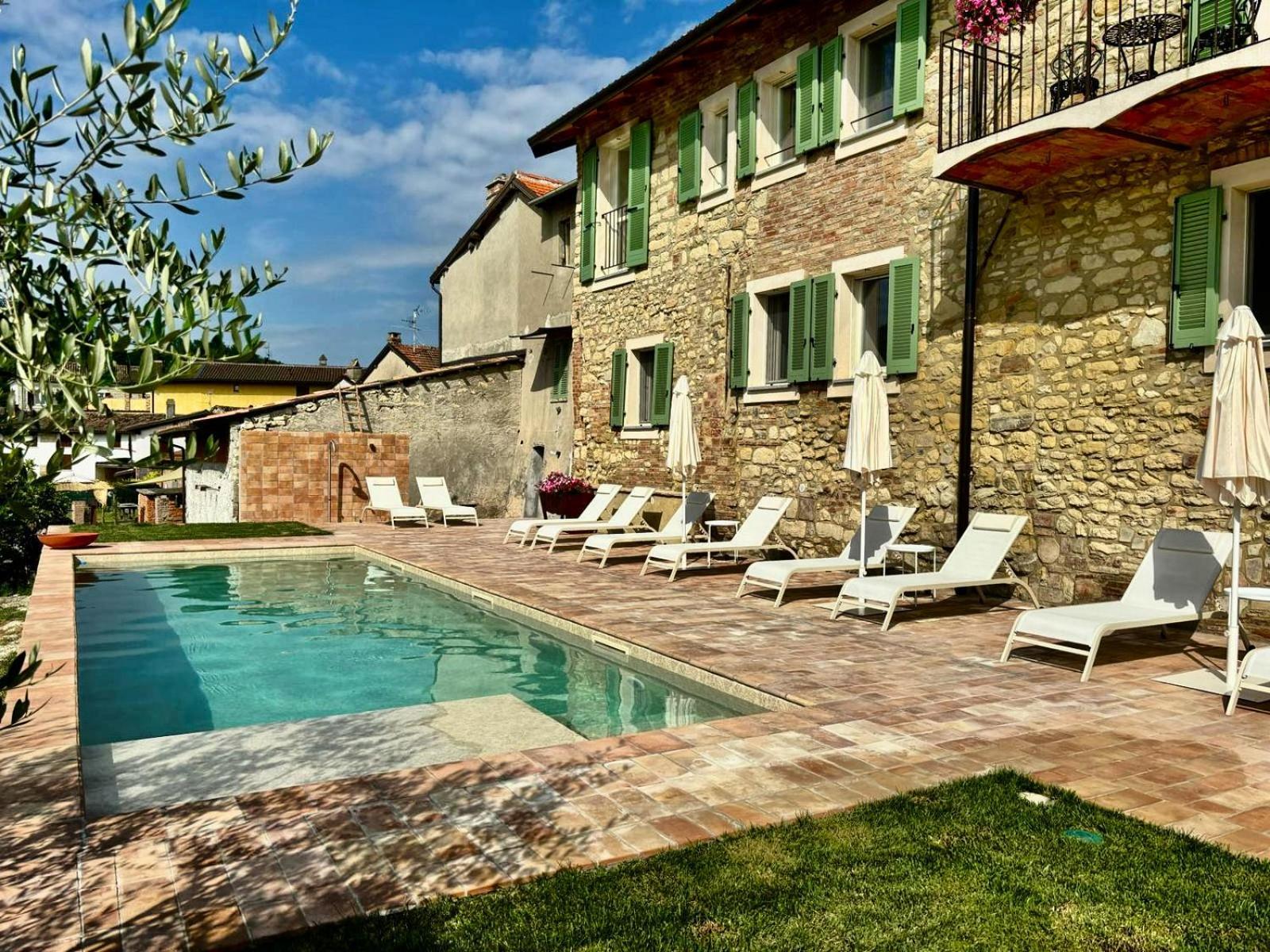 Relais Dal Cavaliere Hotel Castellino  Exterior photo